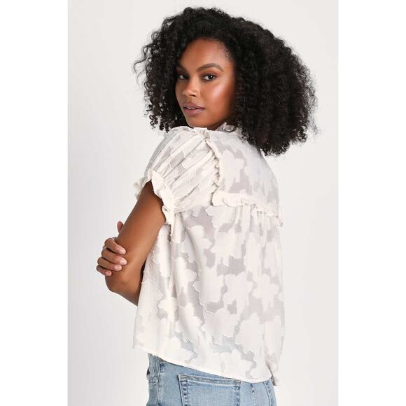 Lulus Ivory Floral Burnout Puff Sleeve Button Front Top Size XS Jacquard Blouse - Picture 2 of 13